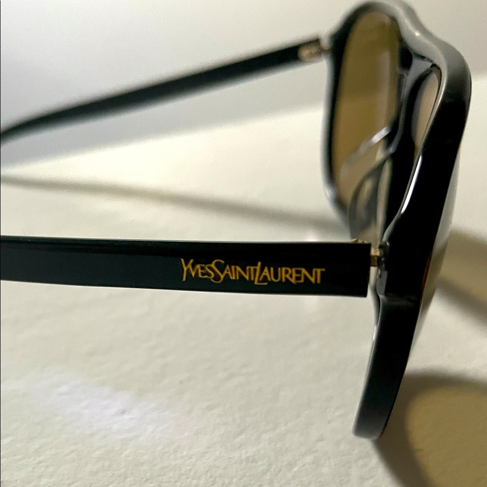 Yves Saint Laurent Aviator sunglasses